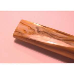 Akrylstang �16,5 mm Gullig/Hvid/M�rk. Beregnes pr. cm.