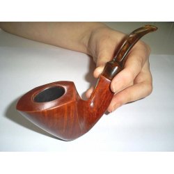 P. E. HERMANN's Hobby-Pibe er f&aelig;rdig.