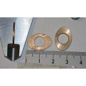 17/12,5x1 (BxH) oval messingring, hul: 7,7 mm