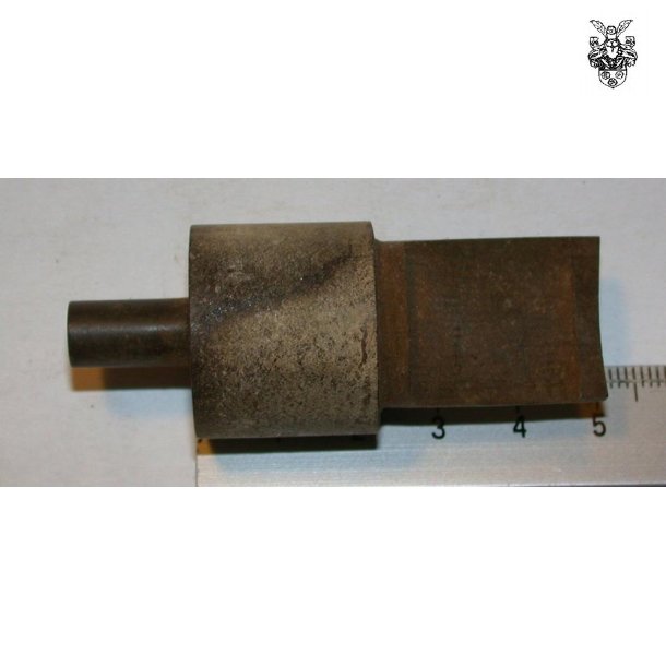 �25x48 H�ndlavet Ebonitspids, 8 mm tap